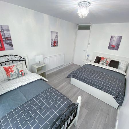2 Bedroom Flat, Dalston Junction, Londýn Exteriér fotografie